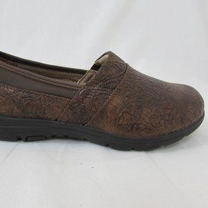 Kim Rogers Elmay Embossed Brown Clogs 6W